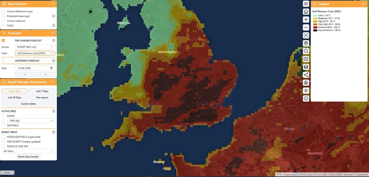 Met4CastUK's tweet photo. This is.. bad. 

Recent ECM forecasts are suggesting a “very extreme” wildfire risk for next week as heatwaves return. 

Extremely dry vegetation will allow any fires that do get started to spread extremely rapidly. 

This is about as high-end extreme as it gets for the UK. https://t.co/TbWbHaDW9w