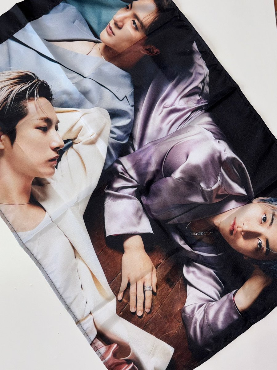 Norenminana00's tweet photo. *･゜ﾟ･*NORENMIN FLAGS *･゜ﾟ･*

📢 ชาวโน่เหรินมิน🐶🦊🐰 คนไหนที่มางานมีต อยากจะเข้าร่วมจุ่มบงถ่ายรูปกับธงที่เค้าเอามาวันอาทิตย์มั้ยคับ ถ้าสนใจช่วยรี หรือเฟบหน่อยนะคะ.
👉🏻เดี๋ยวเค้าจะมาแจ้งสถานที่หน้าทวิตอีกรอบนะคับ🙇‍♀️

⭐️project w/@qzxy_uid

#NCTJNJM_FANMEETING_TOUR_in_BKK   #NCTJNJM_FANMEETING_TOUR_BANGKOK  #NCTJNJM_FANMEETING_TOUR_DUALITY