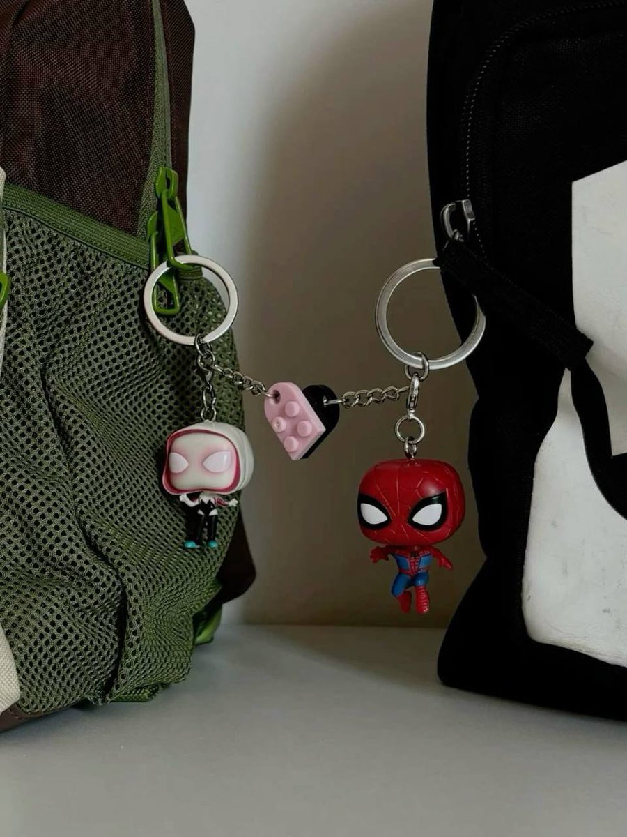 laufaaren's tweet photo. NANGIS BANGEEETTTT GANCI COUPLE SPIDERMAN😭🫵🩷 https://t.co/zWCVatssIp