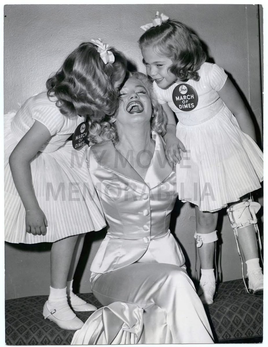Clubpassionmar2's tweet photo. Bonne journée de jeudi

Have a sweet Thursday.

#Marilyn #marilynmonroe #clubpassionmarilyn #oeuvresdebienfaisance #marchofdimes #waldorfastoria #lyndyetsandysuesalomon https://t.co/h3Y40sKTSV