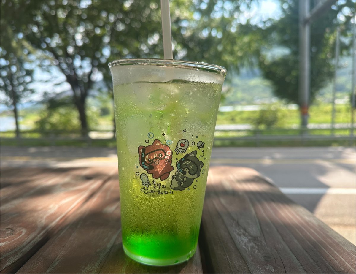 cherry713127's tweet photo. 오늘은 메론🍈

#디스러브 https://t.co/cq0nYg0enN