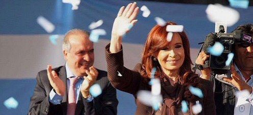 thomaso2020's tweet photo. @Gus_HL2 Década ganada >>> Los beneficiados. https://t.co/2HtiYS2I3Z