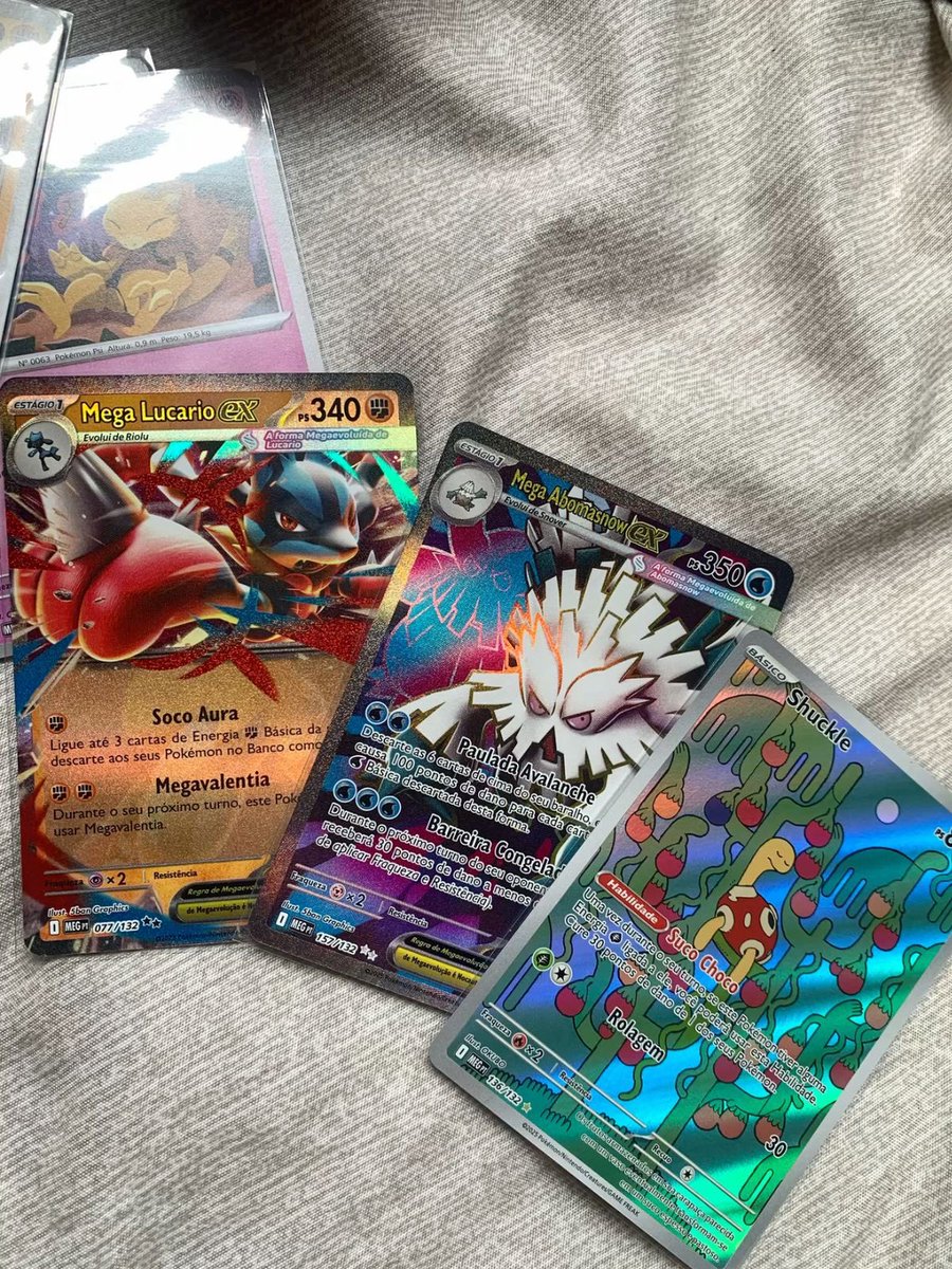 ziyaadabdel's tweet photo. Timeline algorithm has been quiet lately, so let's heat it up🔥

Giving away this Portuguese trio featuring Mega Lucario ex, Mega Abomasnow ex, and Shuckle IR.

Like, RT, Follow &amp; Drop your favorite Fighting or Grass type below.

Winner picked soon, notis on🚨🚨🚨 https://t.co/1AiJQpuAbA