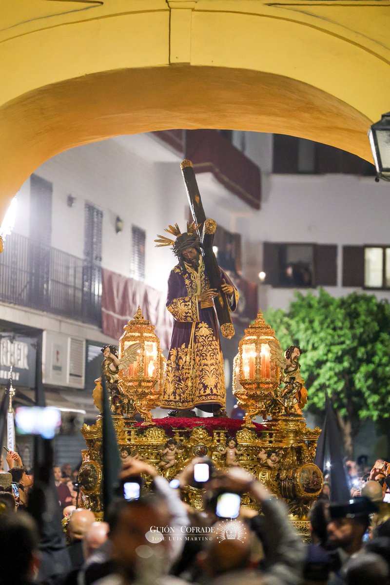 GuionCofradefot's tweet photo. El Señor... y el Postigo
@HdadGranPoder
#tdscofrade #ssantasevilla26 #lamadruga #elgranpoder #hdadgranpoder #sevilla #sevillacofrade https://t.co/iYFUoIvMxu