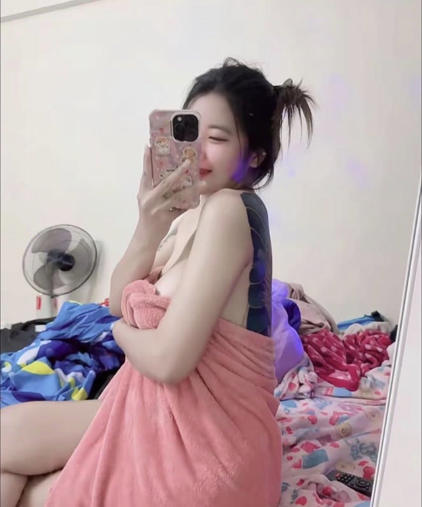 ShepherdRe89868's tweet photo. #รับงานเชียงใหม่
รับงานเชียงใหม่

🆔 ghj676890

💬 ถ้าเธอพร้อมเปิดใจ มาคุยกันแบบสบาย ๆ ก็ได้ แล้วค่อยให้ความรู้สึกเติบโตไปพร้อมกัน
🥦🥦✳️🛜🛜✅ https://t.co/CRxdXyE2fh