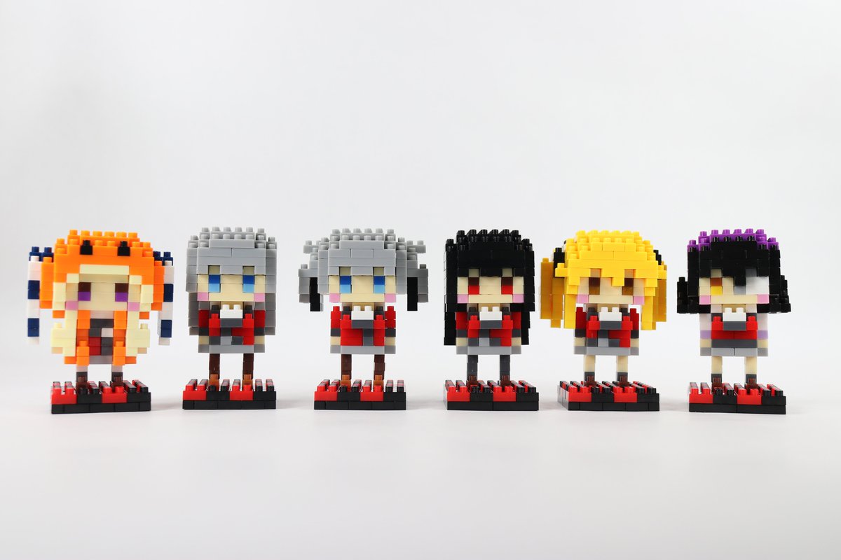 mitacleblock's tweet photo. ／
『賭ケグルイ』× ミタクルブロック
商品紹介｜黄泉月るな 編
＼

生徒会役員・黄泉月るな。
着ぐるみのようなパーカーに身を包んだ、
小柄で愛らしい佇まいが印象的な一人です。

その独特のシルエットも、
手のひらサイズのブロックフィギュアでしっかり再現。

デスクや棚にちょこんと置けば、
思わず頬がゆるむ可愛さです。
組み立てて、あなたのそばにもう一体。

お迎えはこちらから🔗 https://t.co/l3bn428C1j

お迎え・組み立てのご報告は #ミタクルブロック でお待ちしております。

#賭ケグルイ