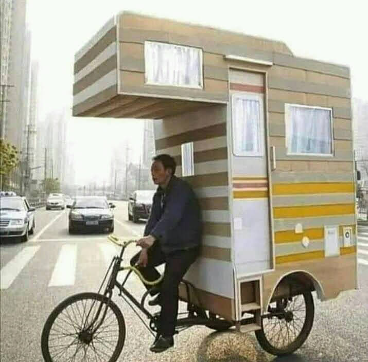 Mehmetpankan's tweet photo. Yol nereye götürürse evim orası. Şehrin gürültüsünden uzaklaşıp doğanın huzuruna pedal çevirme zamanı! En doğal ve en minimalist karavan hayatı. 🚴‍♂️🌲 

#doğa #manzara #karavan #kamp #gezi #seyahat #özgürlük #doğahayatı #keşfet #minimalizm https://t.co/7Ds3Q9KLQf