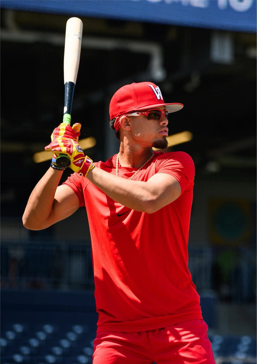 tylermilliken_'s tweet photo. Franklin Arias in his first 9 games at Triple-A:

45 PA
.333/.400/.615/1.015
3 HR
2 2B
10 RBI
8/4 K/BB

Now up to 22 homers between Double-A and Triple-A this season. Total of 84 games. Craig Breslow hasn’t ruled him out as an option for the stretch run. https://t.co/Pvb6eWu1sm