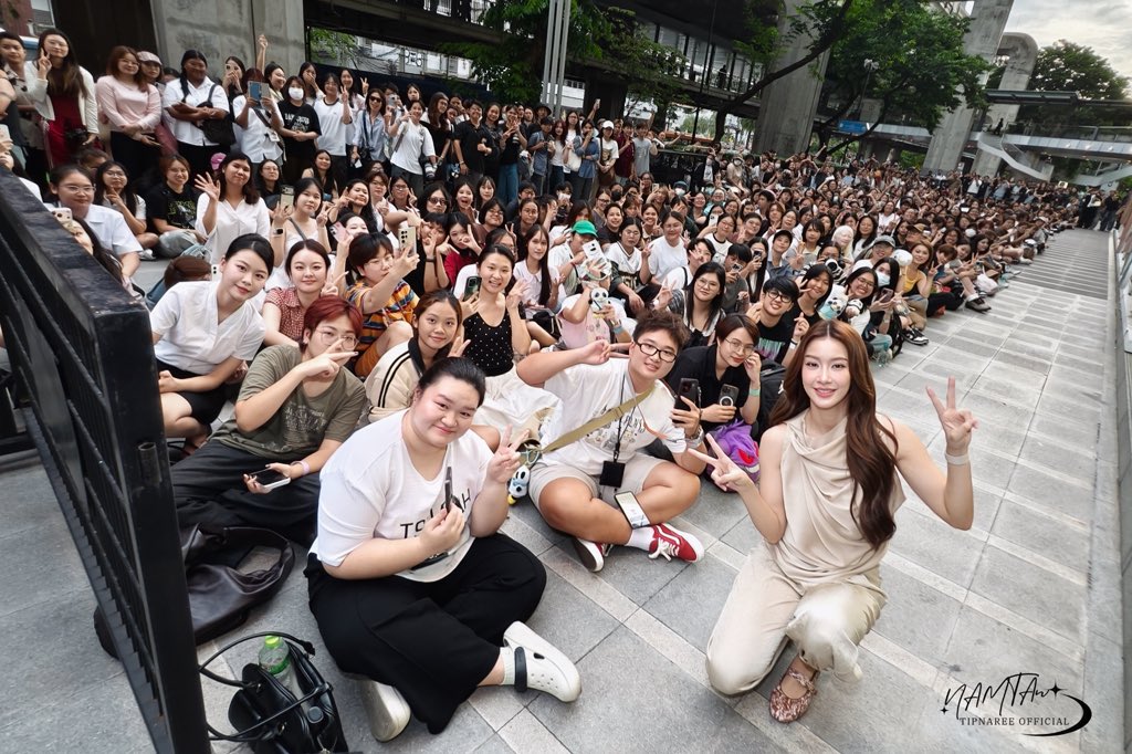 Tipnaree_OFC's tweet photo. ขอบคุณที่มาหากันวันนี้นะคะ “ ที่รักขาาาาา ” 🤍🩵

NAMTAN BA FITFLOP
#FitFlopXNamtan #FitFlopThailand 
#NothingFeelsLikeFitFlop 
#NamtanTipnaree #โมจิของนต
#NamtanFilm #น้ำตาลฟิล์ม https://t.co/h4IG2kjHQJ