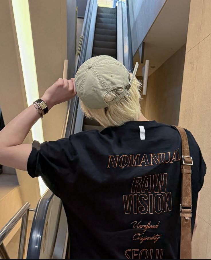 dollieseung's tweet photo. ���day2! @ yzzie
𝄞𝄢﹐she ノ her .   ͙͘͡★  16 
.  | ia on this acc since I don't have many oomfs, but I'm looking for ever moots here!!! Also other fandoms welcome aslong as you're not spreading hate 
★ #evertwt #kpoptwt #stantwt
 ♡︎/⟳ if u wanna be moots ₍ᐢ. .ᐢ₎ https://t.co/Ze88CtDEOV