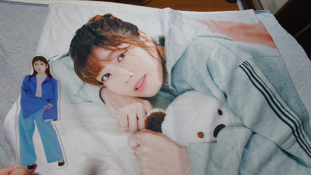 bakatesu220's tweet photo. 前川涼子さんことりょんちゃん！
お誕生日おめでとうございます！！
遅くなったけど本当にいつもありがとう
元気もらってます!

ボイスキーホルダーマジで神グッズです！ https://t.co/TWRDS012mH