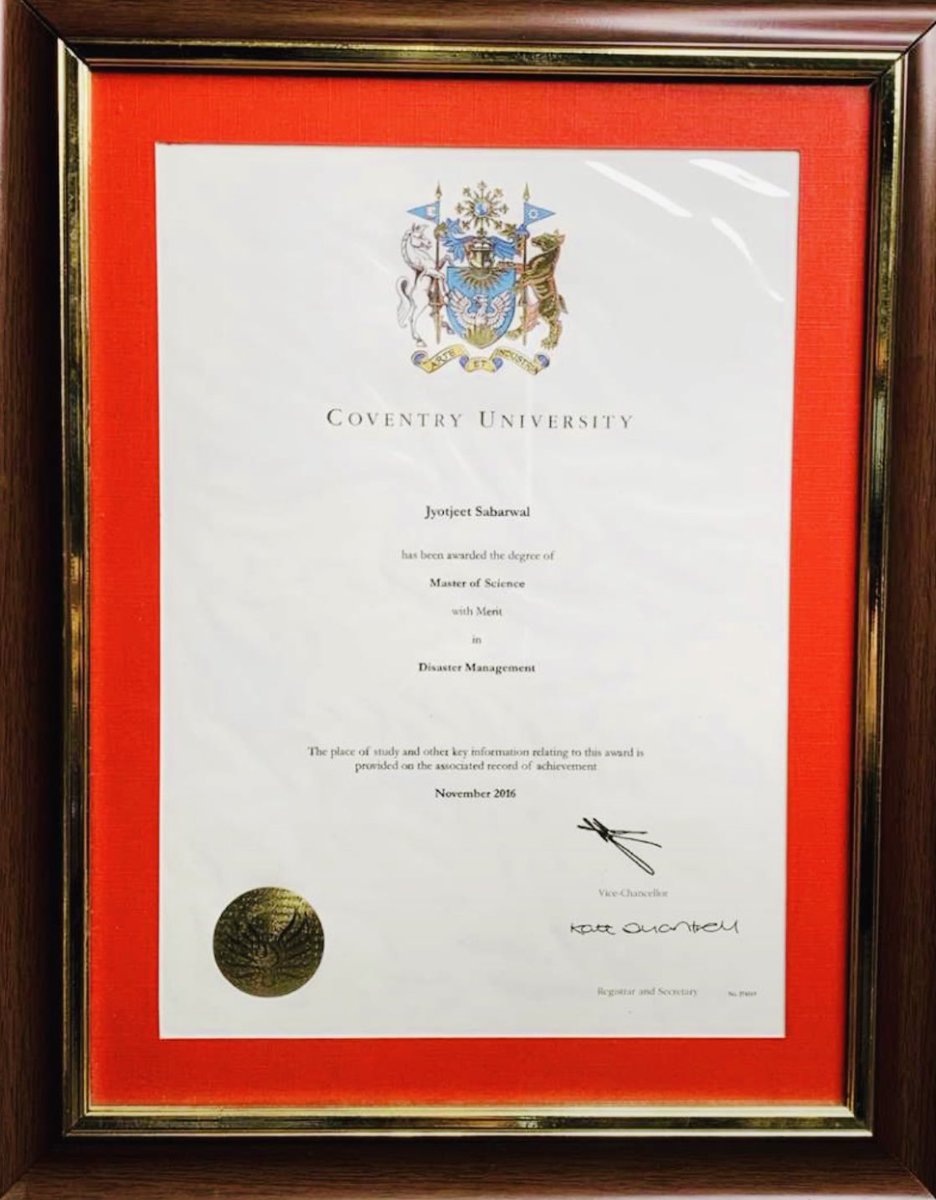 activistjyot's tweet photo. ये है मेरी England की Degree…

क्या Dikpe अपनी Boston की Degree दिखाएगा… ? https://t.co/HhrVYH4AMx