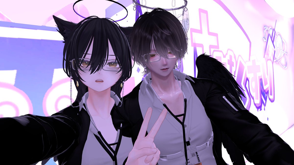 kroy_box's tweet photo. #天使のおくすり の写真上げるの忘れてた

黒服大集合とｸﾛｨ先生みぎぃ先生の２ショ💊 https://t.co/EH6CXLtBzx