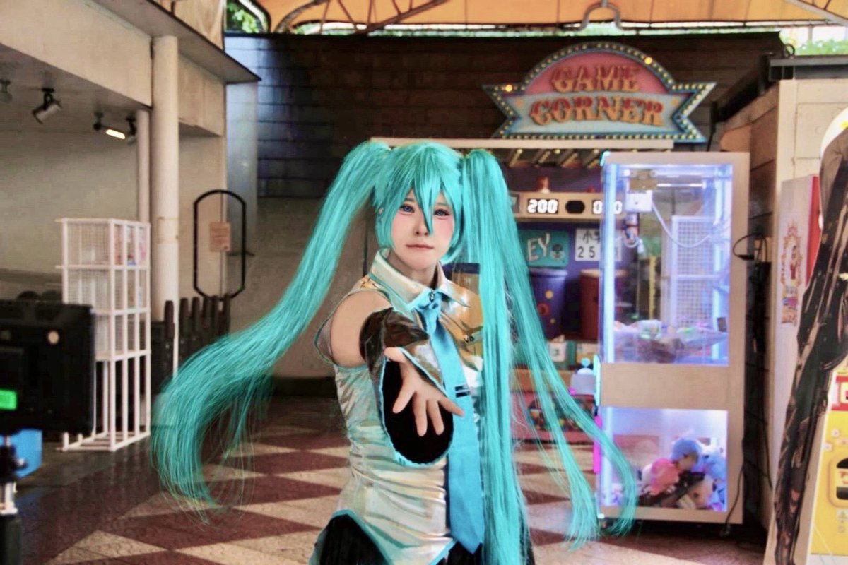 violet_flower32's tweet photo. ⚠️Cosplay 髪飾り無し

VOCALOID  /   初音ミク

📷▶@dasyu1979 
#仙台コスフェス #べニラ https://t.co/bfKK8YOdCh