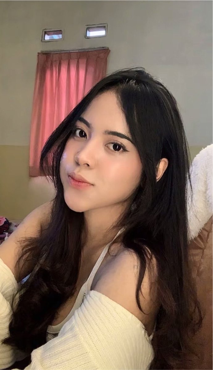 yaaiknow's tweet photo. pokoknya mau panjang terus rambutnya 😙 https://t.co/zl1U4Zqe4w