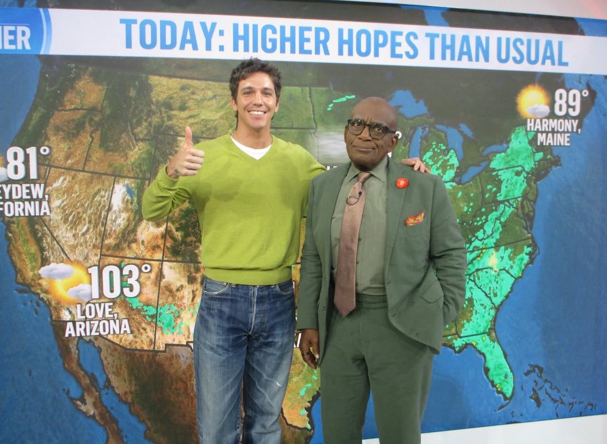 rwylmichela's tweet photo. if this man told me it was gonna be clear skies and sunny all day i’d put on snow boots and prepare for the worst https://t.co/FUuQQD9L89