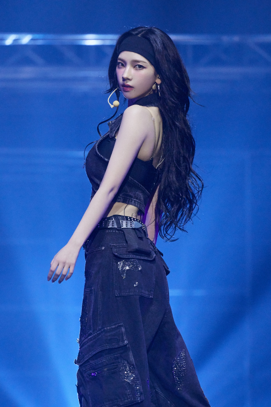 KatarinaOasis's tweet photo. Our fourth baby is coming! KARINA's new concert solo song is about to bless our playlists once again. Another masterpiece loading... YEAHHHH

KARINA NEW SOLO MUSIC
#KarinaNewMusic
#카리나_신곡_공개 https://t.co/GgizzFU0e1