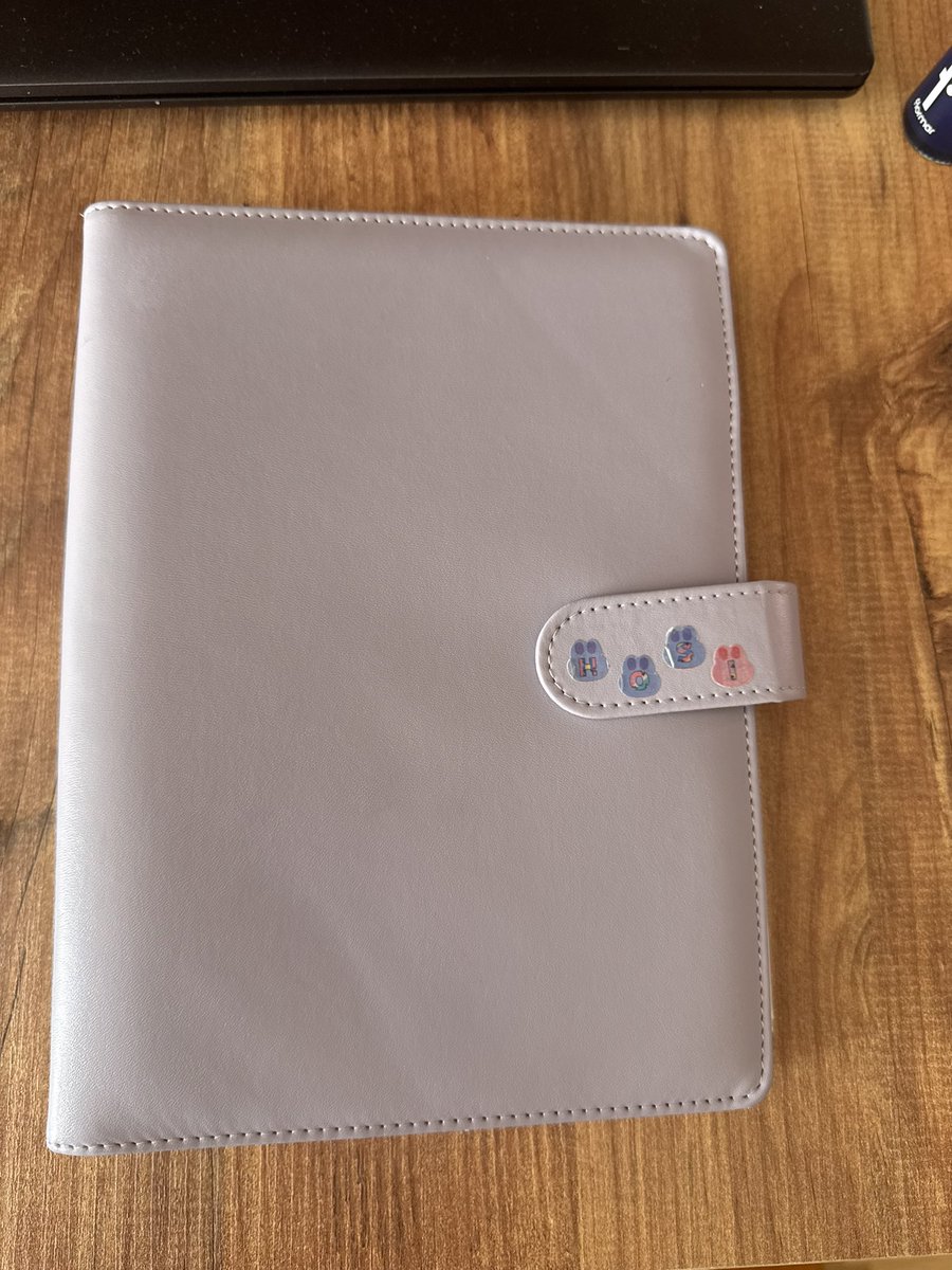 slnsvtversion's tweet photo. makaron binder satis
20 tane kullanilmis sayfayla birlikte 600₺
stickerlari isterseniz cikarabilirim
@randomgotr @herturlugort @bujosatis @bindersatis https://t.co/JsAckx9TsI
