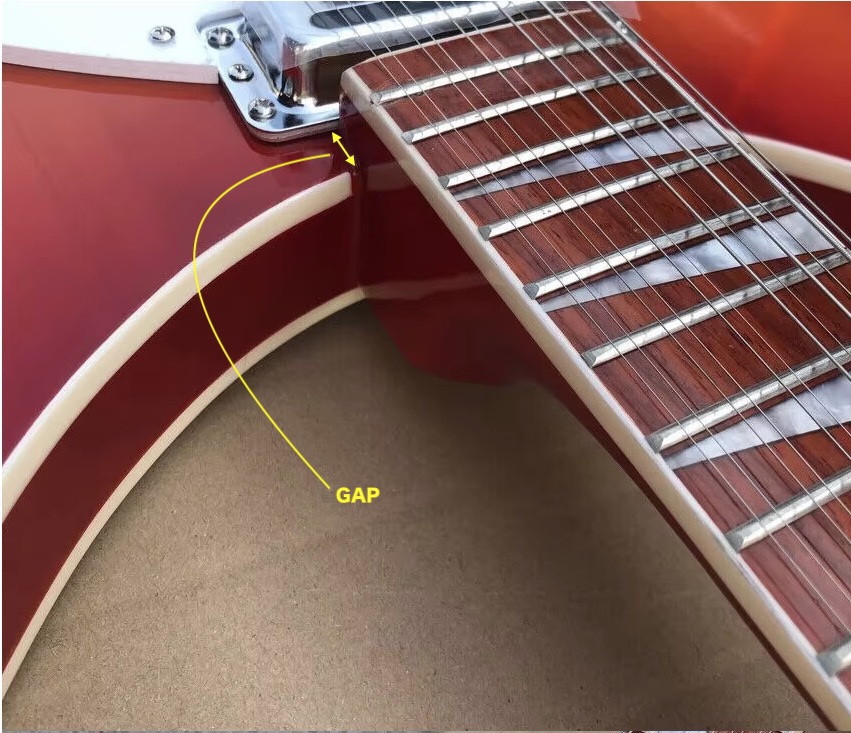 qqryuta's tweet photo. The reason for the odd feel of the Chickenbacker has been identified. Even though it’s a 21-fret model, the neck joint is about 10 mm deeper than the original. That’s why they can’t mount the pickup right at the edge of the body like on the real thing.
#rickenbacker https://t.co/aTalhptfKF
