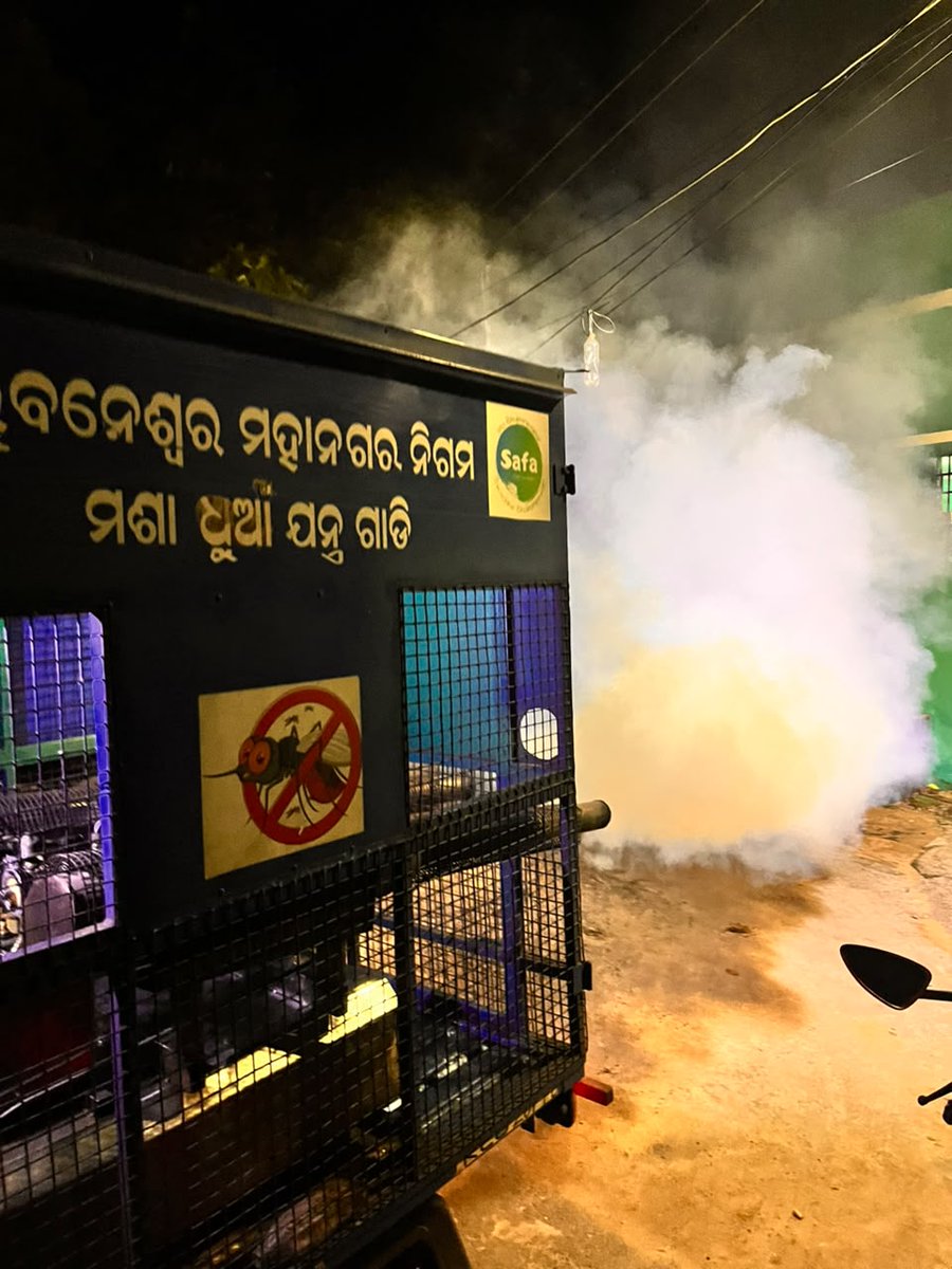bmcbbsr's tweet photo. To curb mosquito breeding and enhance public health safety, BMC is conducting fogging operations in vulnerable areas across the city. Active public participation in maintaining cleanliness and eliminating stagnant water is essential for reducing mosquito-borne diseases.
#FoggingDrive #PreventDengue #PublicHealth #Bhubaneswar #SwachhBhubaneswar