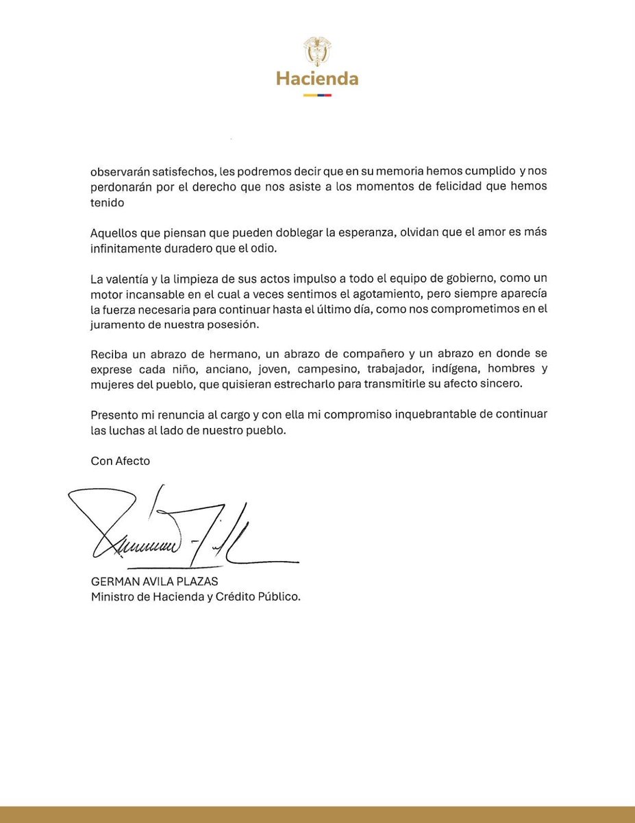 simonmolinag's tweet photo. “Entregamos un país mejor”. Lo dice el ministro que se va sin explicar el desastroso manejo de las finanzas del país, deja un gran hueco fiscal, rompieron la regla fiscal y se va sin dar la cara ante el Congreso. 

La autoevaluación es gratis, El costo real del desastre lo vamos a pagar los Colombianos. 

Germán Ávila sale por la puerta de atrás, sin dar la cara, sin rendir cuentas y sin responder por las cifras que deja. 

Un desastre, al igual que todo en el gobierno Petro