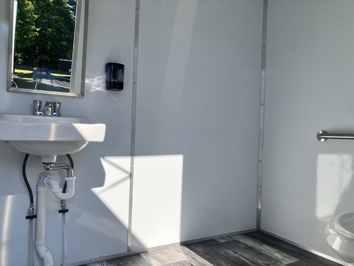 GNG_AD's tweet photo. Our new bathroom trailer was delivered today! This will provide an improved experience for our athletes, visitors, and fans with flushing toilets, running water, and climate control. https://t.co/PKnJlTJ3Xt