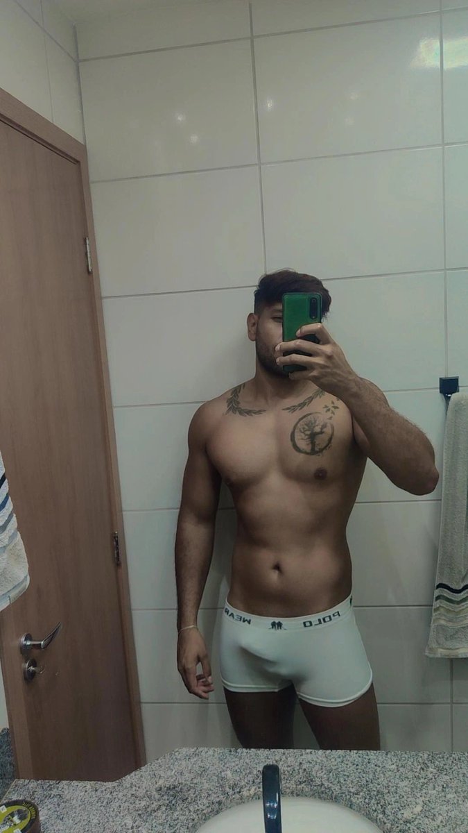 Nathan_rodri94's tweet photo. 🔞🔞 https://t.co/ebket16T24