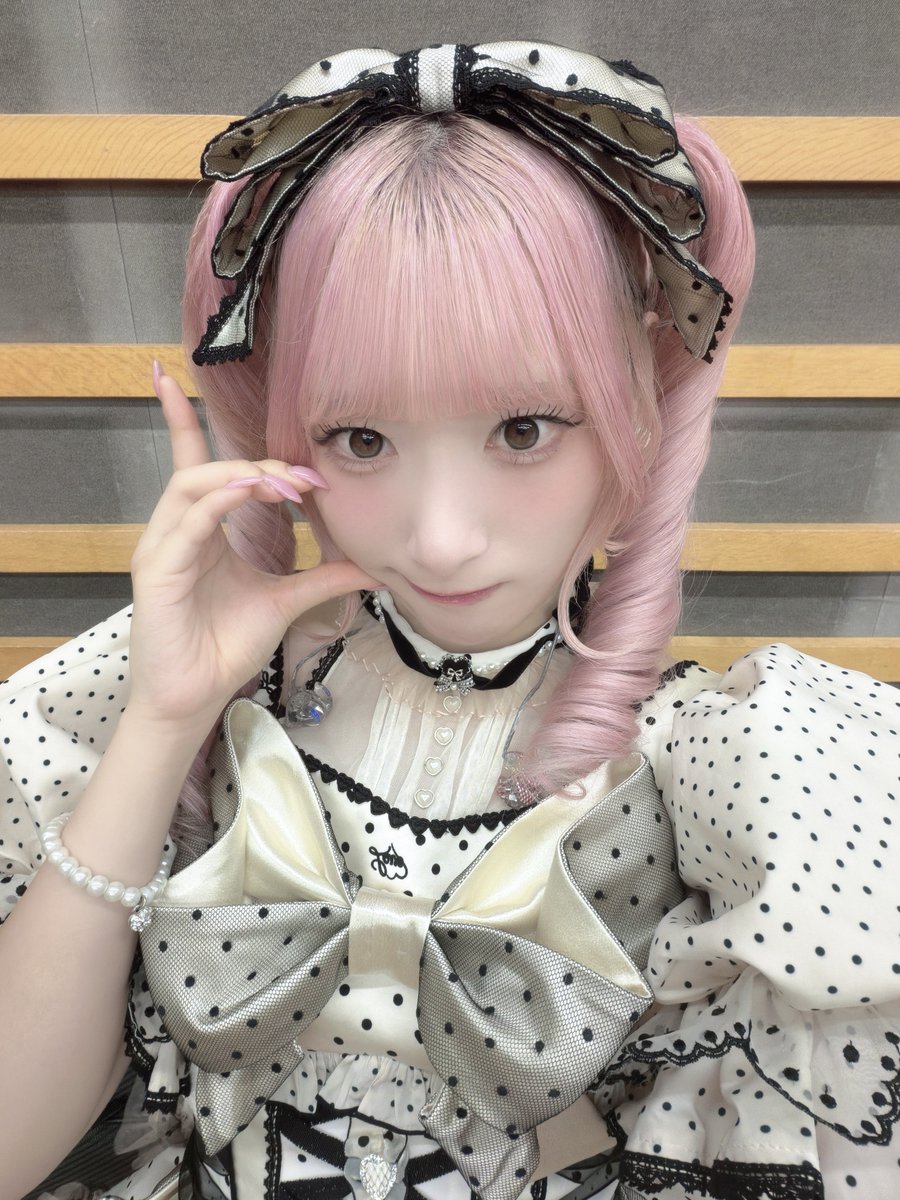 saitou_kiara's tweet photo. #STARスター
見てくださった方、ありがとうございました！
『 恋、はじめました。』どうでしたか🫧
今日も緊張しました〜😵‍💫
恋、はじめましたハート♡ https://t.co/w0GbGCeiXQ