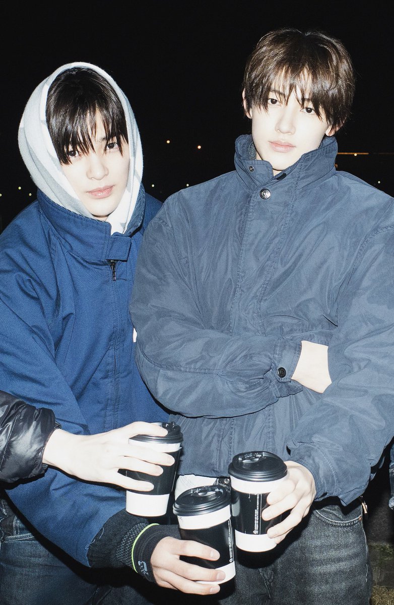 5thrchv's tweet photo. *taps mic* 

hello #gets ba miya twins x 09z https://t.co/KoPmLWkDcA