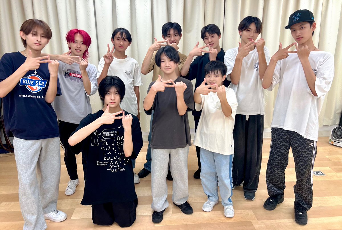 EBiDAN_OSAKA's tweet photo. ★★
𝗩𝗢𝗞𝗦𝗬 𝗗𝗔𝗬𝗦 𝗟𝗜𝗩𝗘 𝗧𝗢𝗨𝗥 𝟮𝟬𝟮𝟲
『𝗕𝗶𝘁𝘁𝗲𝗿 𝗙𝗹𝗮𝗺𝗲』のオープニングアクト&amp;バックダンサーにEBiDAN OSAKAが出演します。

2026年8月7日
会場: 大阪府 なんばHatch
https://t.co/Ow12EyiWP3

多くの方に覚えて頂き楽しんでもらえるよう、全力！全力！！で努めます🔥 https://t.co/YhSKNUB71c