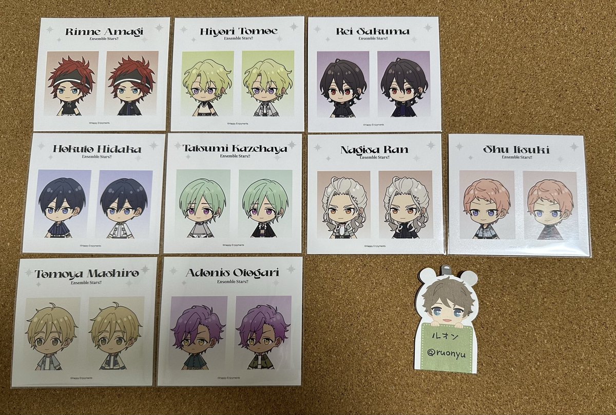 ruonyu's tweet photo. 【交換】あんスタ 韓国 証明写真SD カード

譲：燐音、日和、零、北斗、巽、宗、凪砂、友也、アドニス

求：ジュン、こはく、紅郎（各1）

▶︎郵送
▶︎最上段はジュンorこはくとの交換
▶︎纏めて優先

可能な方よろしくお願い致します https://t.co/JVjbnobKhy