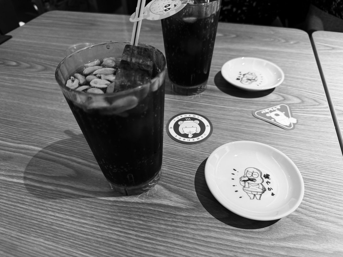 taantei's tweet photo. 🍃🥜♨️いってきた✌️ 豆皿もステッカーもかわいい〜！ https://t.co/Qd2DG849rL