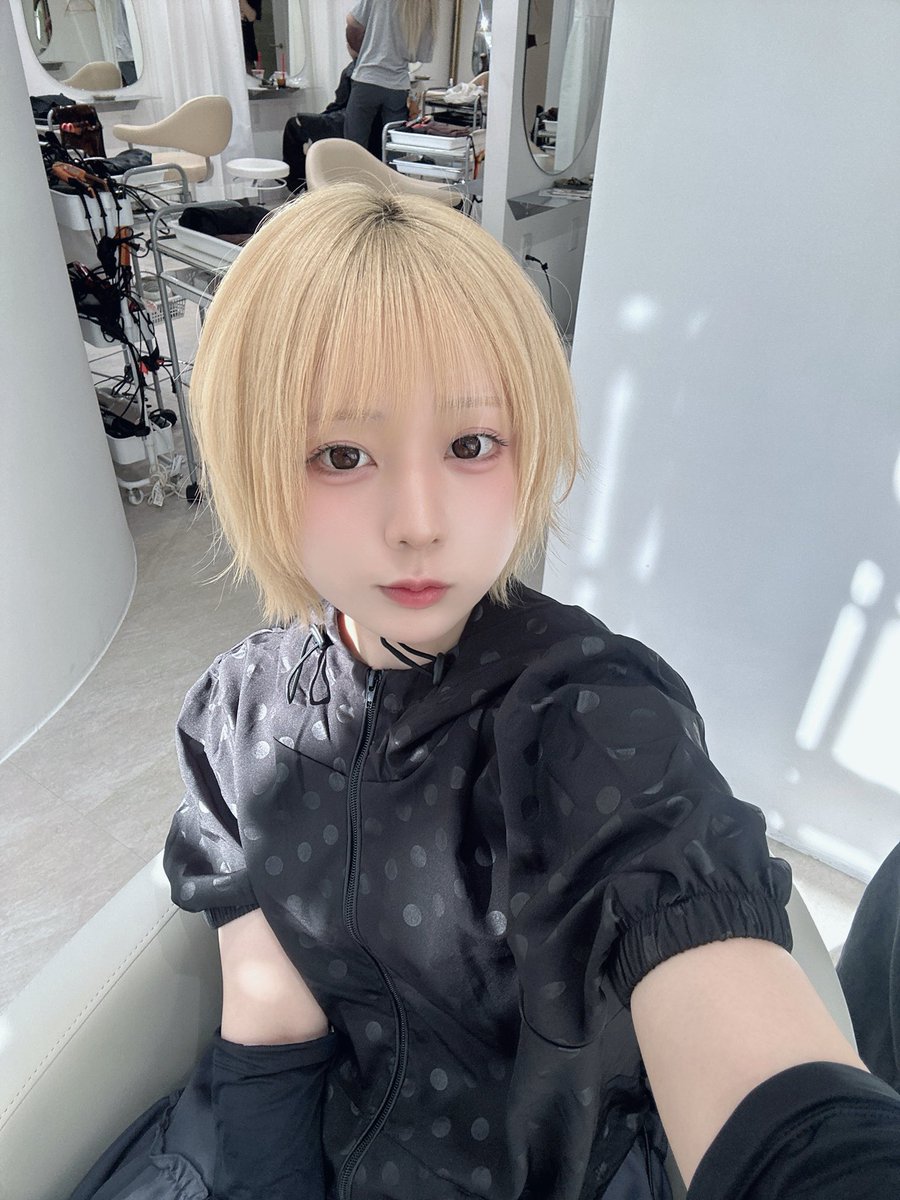 salt__xx_'s tweet photo. ✂︎ https://t.co/WeqlgLQbSN