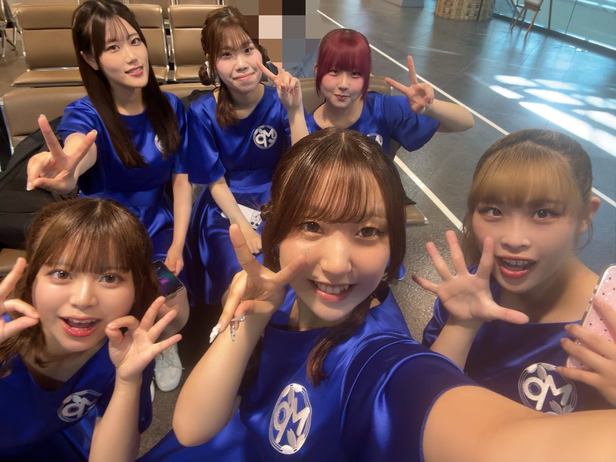 KqNon2's tweet photo. 改めまして！新曲MV撮影終了しましたー！💙
暑さでやられそうななか良い雰囲気で撮影を終えられたのは、素敵なスタッフの皆さんのおかげですT_T貴重な経験をありがとうございました！
はやく皆さんにも聴いてほしいくらい良い曲、、！秋頃のMV公開お楽しみに！⭐︎
#西短MP学科さくら組 #学生アイドル https://t.co/LqrODBh9n5