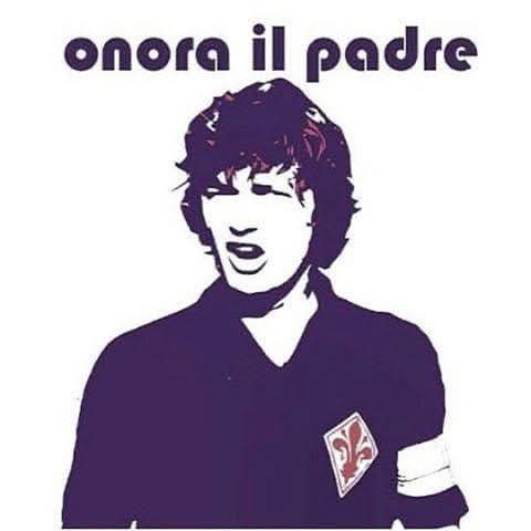 MRamalli's tweet photo. Una vita di lacrime,   sudore e lotta per una maglia e in difesa di una città intera. Solo chi lo ha vissuto può capire. Fate silenzio se non sapete di cosa si parla. @acffiorentina https://t.co/GmZtbY02YO