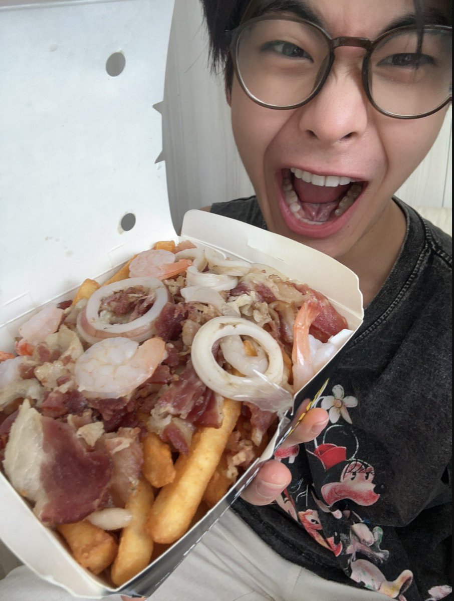 ameattomato's tweet photo. คนที่รักอ้วนทอดขนาดนี้เป็นลูกเขยซ้อก้องไงคับ! 🍟

#tthi_eks https://t.co/Y9ioyeJfzq