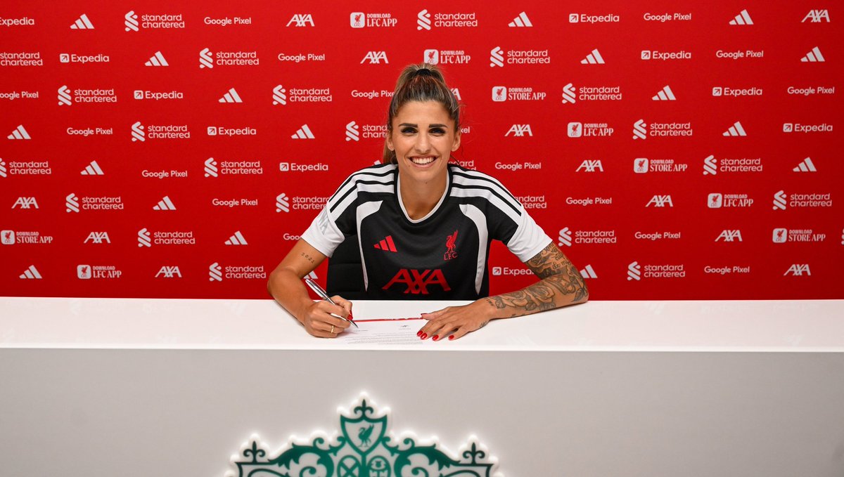 danjaymohammed's tweet photo. ✅✍️ @LiverpoolFCW have completed the signing of Natalia Ramos from CD Tenerife Femenino

The 27-year-old central midfielder made more than 200 appearances for Tenerife and also represented Levante in Spain 💪

She said: “I’m really, really happy. I’m very excited to achieve this new step in my life, and I’m very grateful for this new opportunity in my life.” 🗣️

Ramos will wear the No.6 shirt for #LFC

Welcome, Natalia 🇪🇸