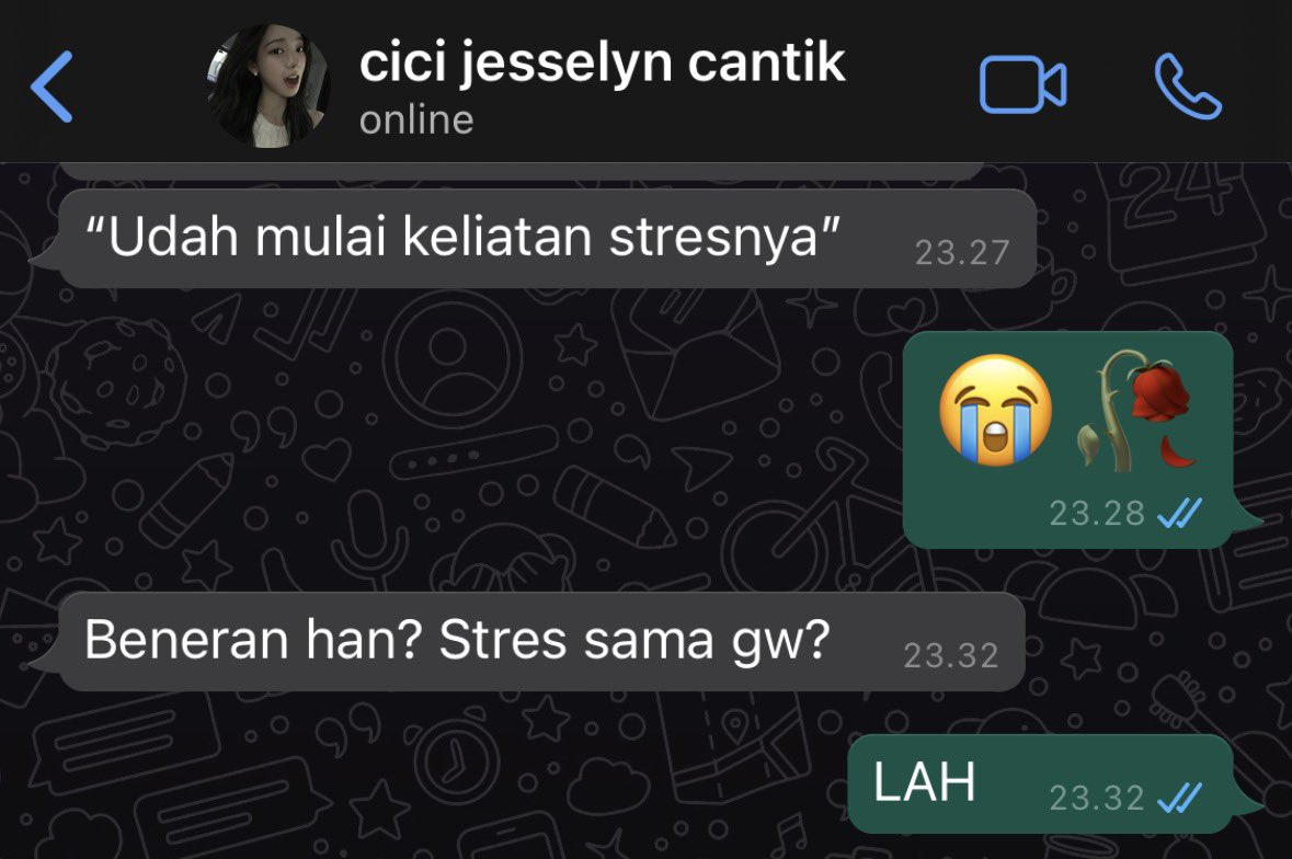 outoftimed's tweet photo. daily chat hanna (intern) dan mentor kesayangannya

ningrina / mingning au https://t.co/FtKDD8Z0wM