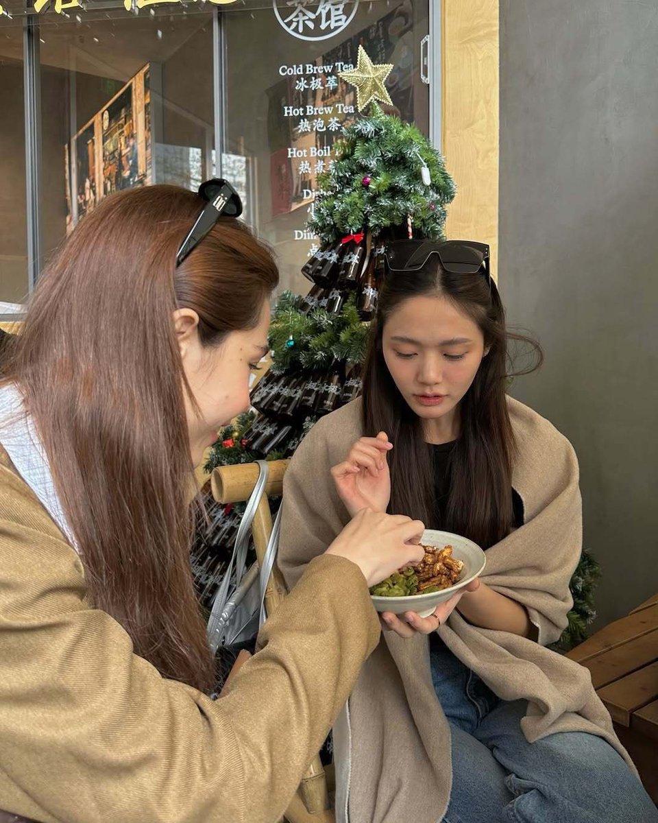 Amm_besties's tweet photo. อุ๊ยยย!! ใช่คู่นี้มั้ยคะ 👀 https://t.co/GvF0aEmv0L