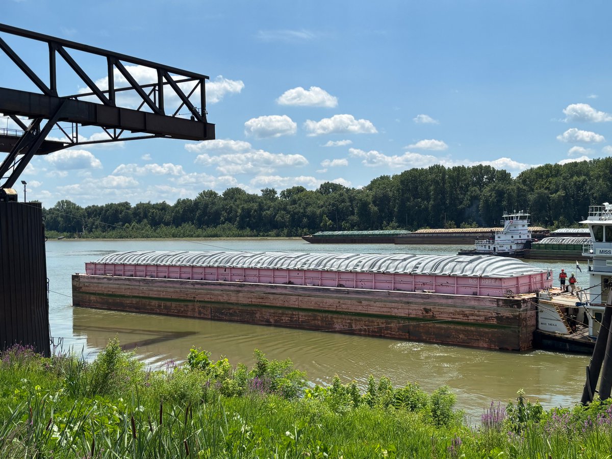 PortsofIndiana tweet picture