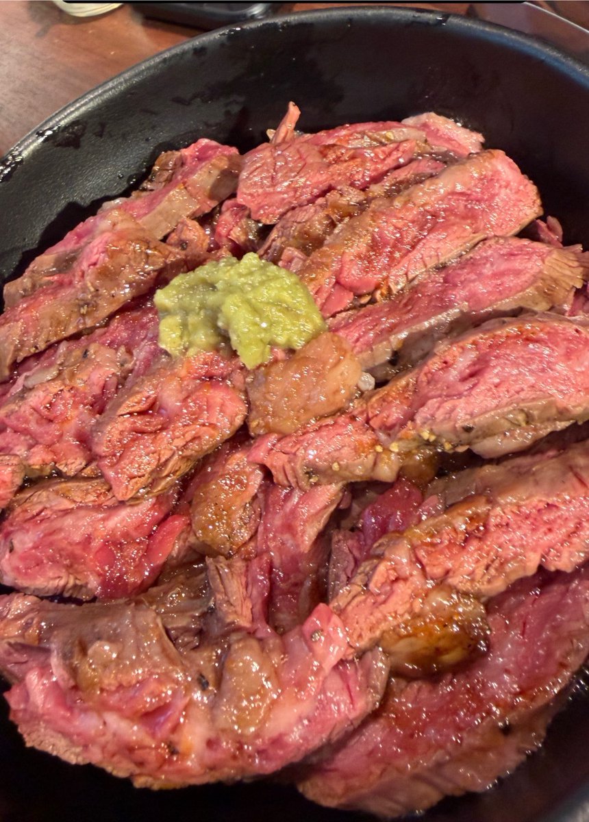 tontsu_yakiniku's tweet photo. お盆はとんつうへ https://t.co/YXh9VF19Nd