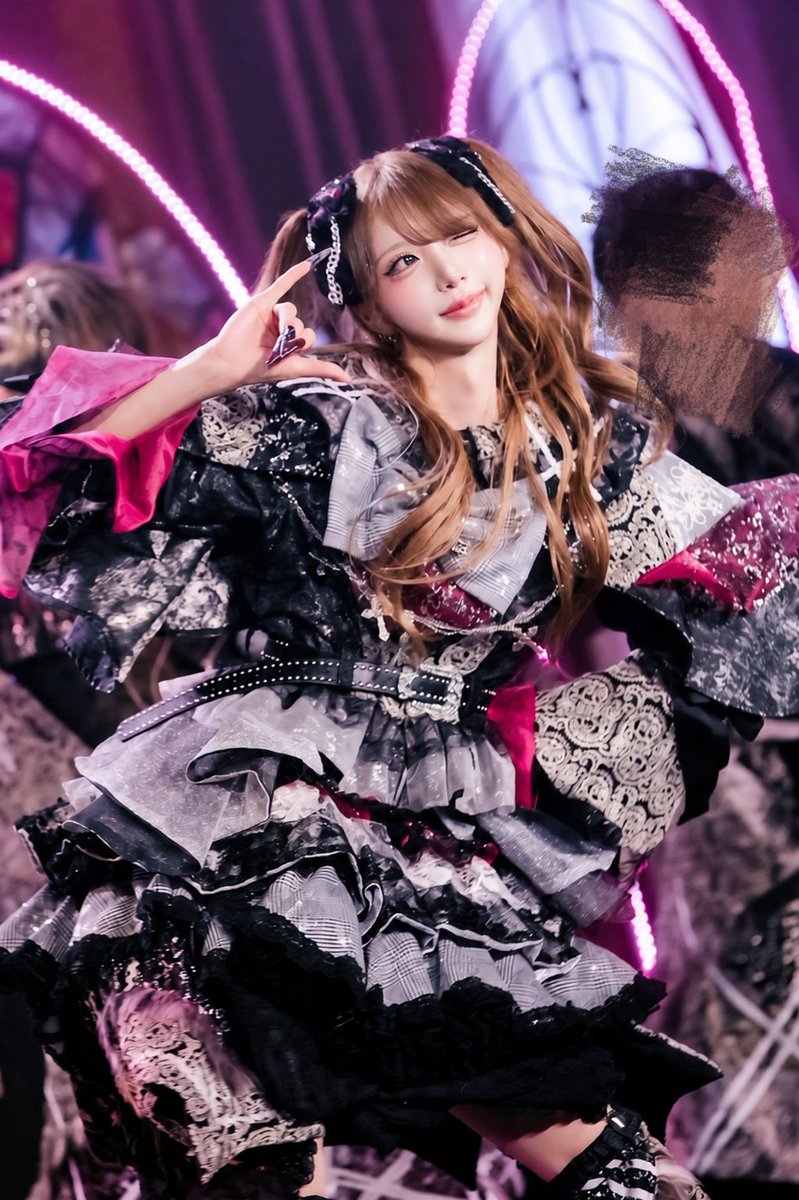VvAmNyllk3's tweet photo. 2年間本当にありがとうございました💖 https://t.co/nC1POYk4y1