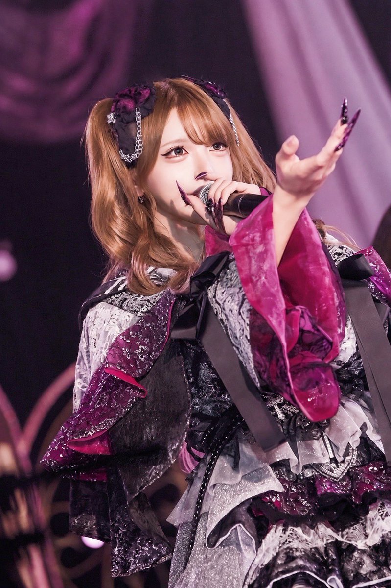 VvAmNyllk3's tweet photo. 2年間本当にありがとうございました💖 https://t.co/nC1POYk4y1