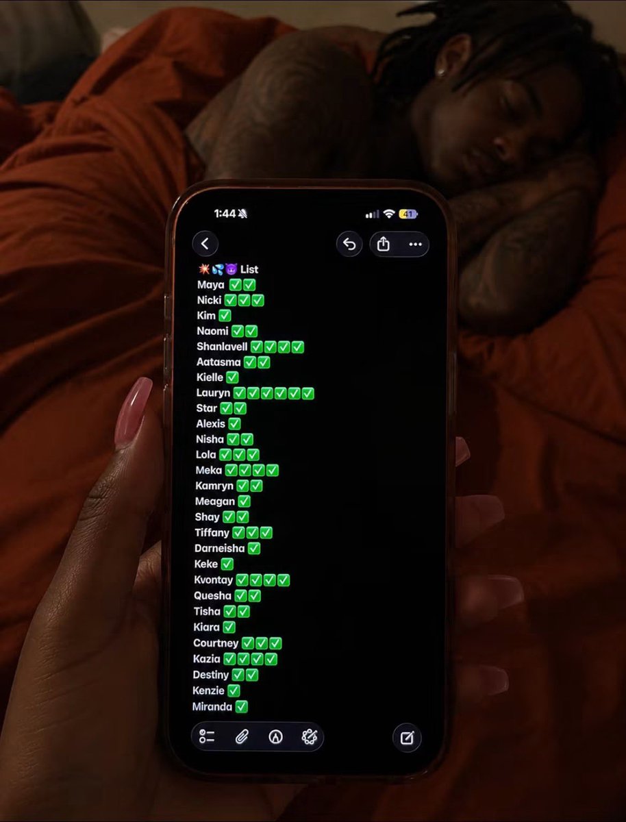 Empress_Brymex's tweet photo. Should I wake him up from his sleep?
What on earth does this list mean? https://t.co/v9cbWa0LPF