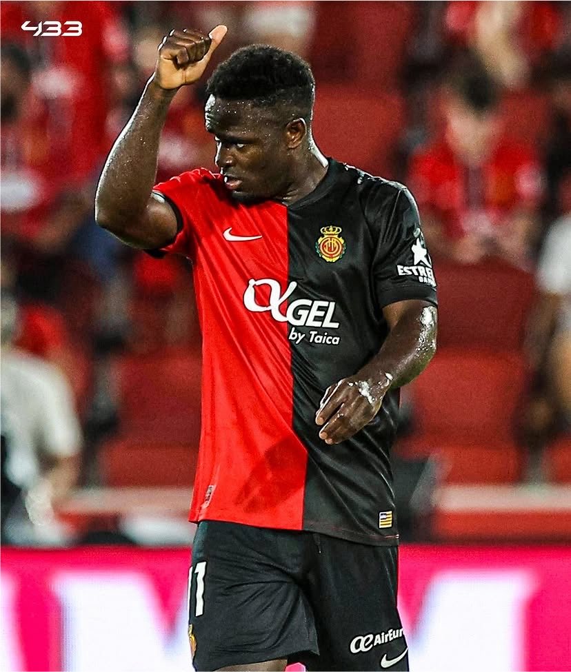 soydenewells's tweet photo. 😮‍💨‼️La camiseta del Mallorca en homenaje a Newell’s. ❤️🖤

OPINIONES?👀 https://t.co/zNngmFaqYA