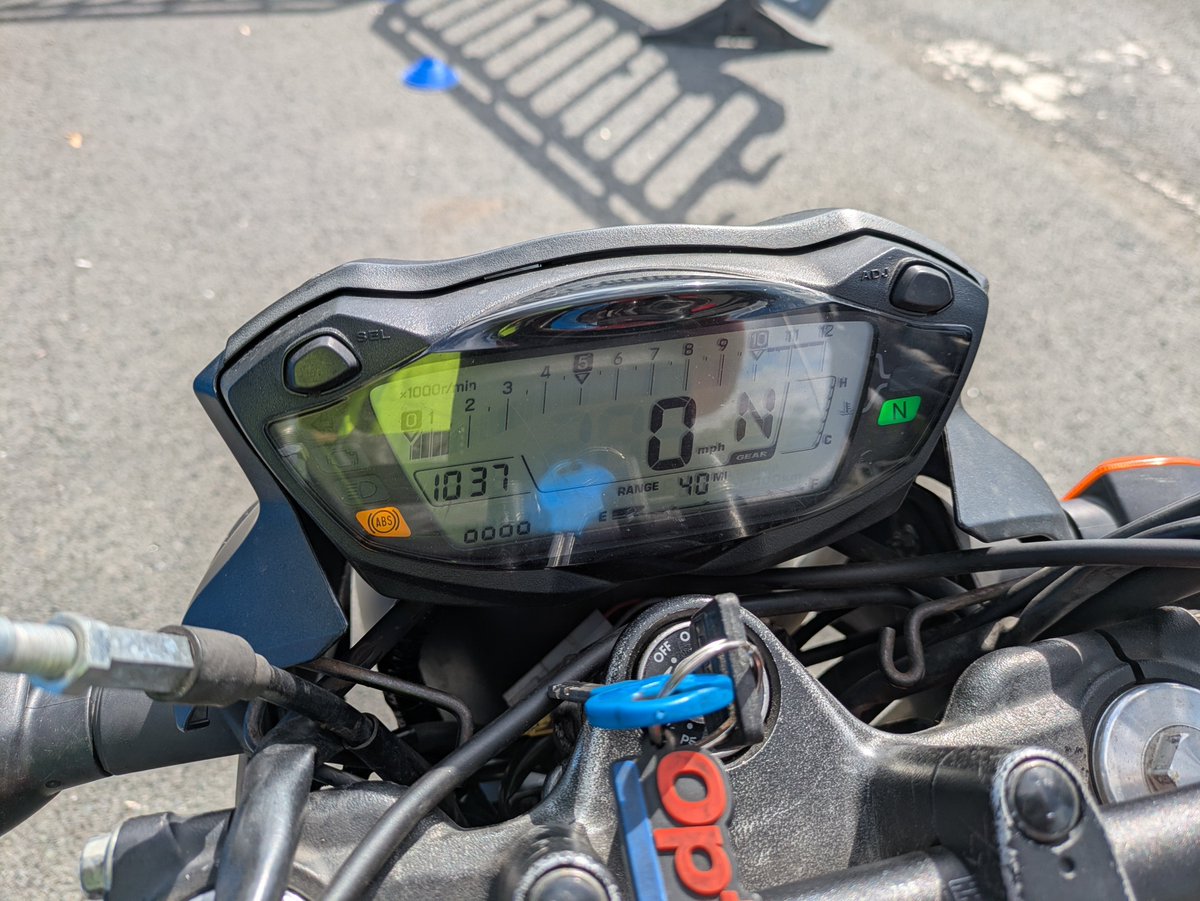 ApexMCT's tweet photo. After our latest fleet swap around our trusty 2016 SV650 is going up for sale, 26k miles, serviced and MOT in April, nearly new tyres. Obviously a few marks but crash bungs and heated grips fitted. Please message on here or via the contact details for the extra info, £1750 https://t.co/Eid5Xx4zJZ