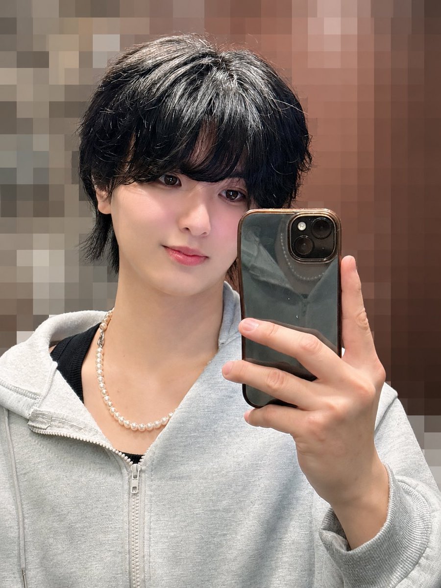 masaki_chic's tweet photo. 明日からTHECHIC営業スタートです
#ローランド #ホスト #歌舞伎町 #ホストコール #ラストコール https://t.co/b96fwO4T8t