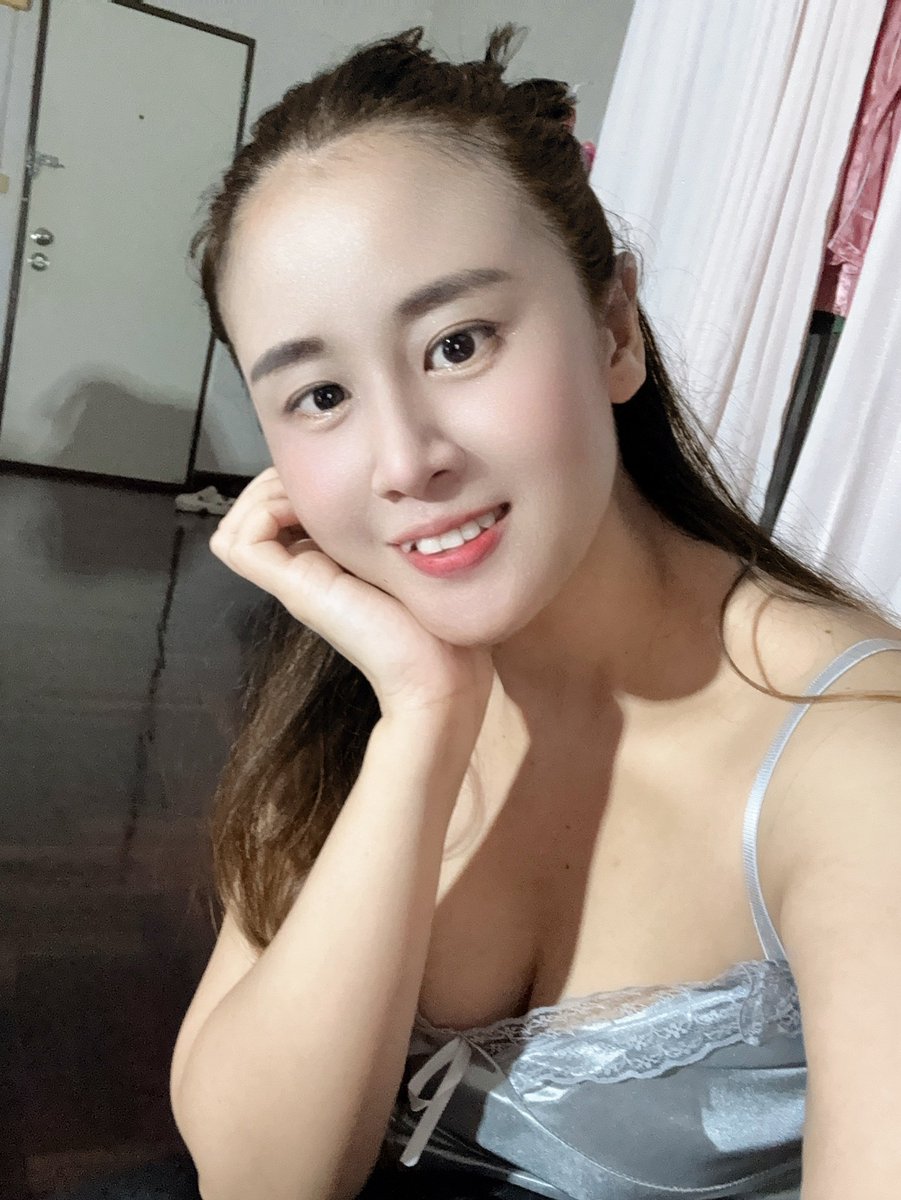 Charolettehln9's tweet photo. รับนวดนอกสถานที่ในหาดใหญ่ค่ะ(กับสาวอวบ) https://t.co/SFVM1fCgWL
