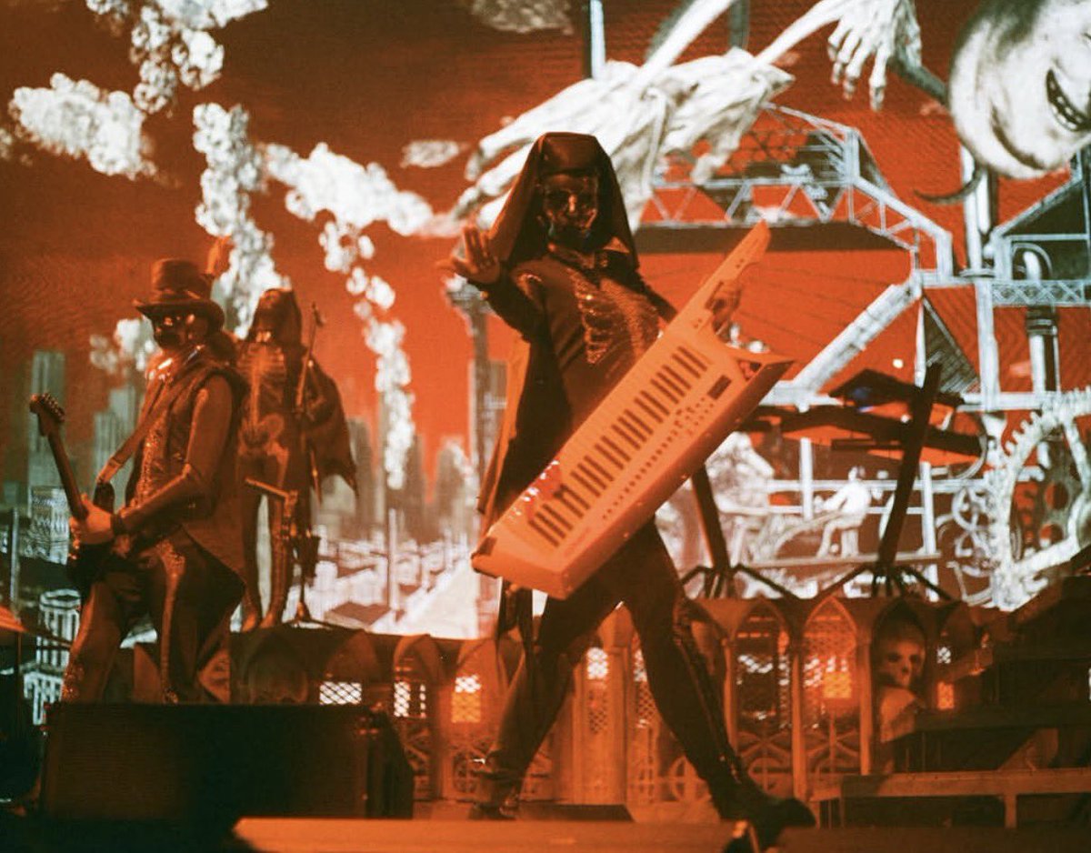 GhoulCrave's tweet photo. MAMAAAAAAA https://t.co/impnklMhpP