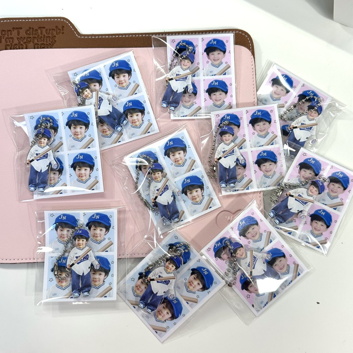 _jeongpeplee's tweet photo. pls rt🧢

ใครมีหลักฐานการโหวต หรือสตรีมให้สองเจ

💌 รีทวิตนี้+โชว์หลักฐาน แล้วรับเด็กจิ๋วไปเลี้ยงไปเลี้ยงได้เลยค่ะ!💘

location: IMPACT Arena
date : Aug 9, 2026
time : TBA

🫳🏻🫳🏻
🐶🐰🩵

#สตรีมเพื่อเจโน่แจมิน  #โหวตเพื่อเจโน่แจมิน 
#NCTJNJM_FANMEETING_TOUR 
#NCTJNJM_FANMEETING_TOUR_DUALITY